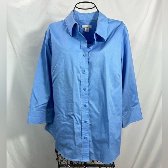 Lady Hathaway blue 3/4 sleeve button down size L - Picture 1 of 7